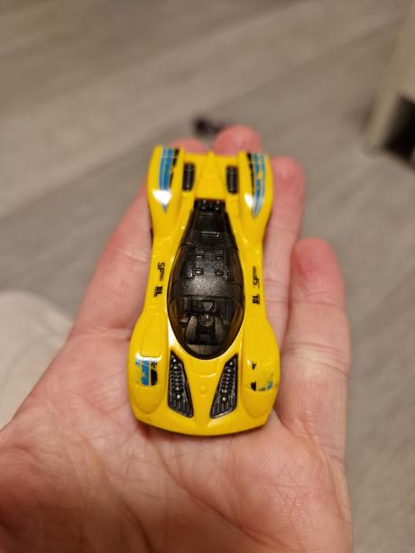 Hot wheels dráha masívna slučka, 