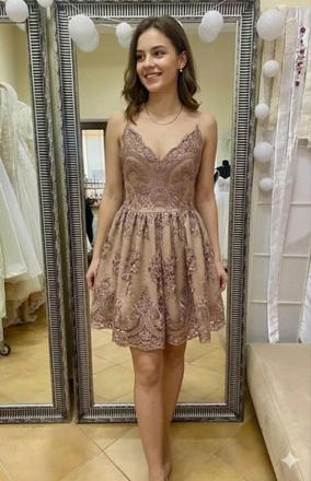 Spoločenské šaty vo veľkosti s, s