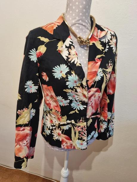 Farebné elast. sako veľ. s, s