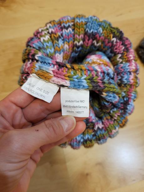 Čiapky zdarma k nakupu 1ks nad 5 eur, 152