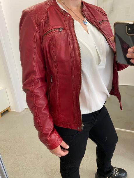 Kožená bunda saki, 38