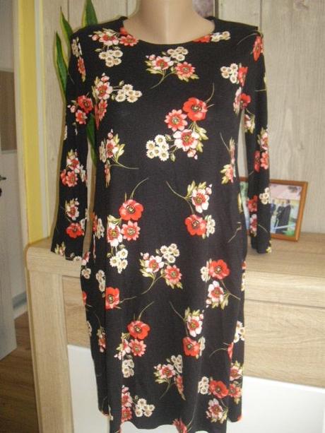 Kvetinové šaty, tu,38