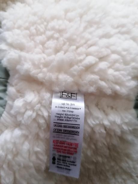 Zateplená vesta, f&f,62