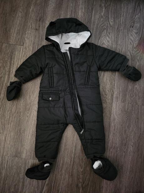 Kombineza karl lagerfeld, 74