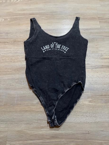 Body m, reserved,m