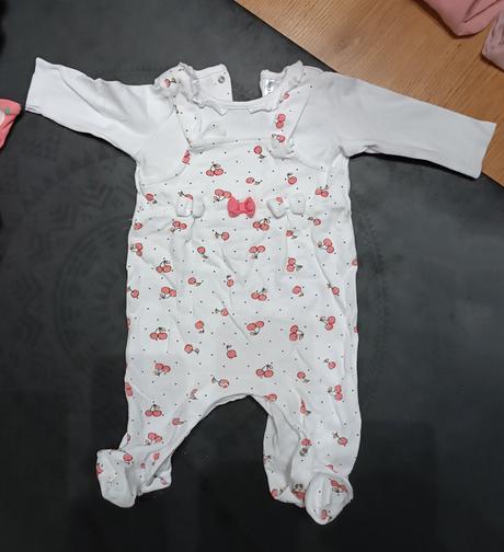 85 ks dievčatko mix oblečenia od narodenia, 50–62