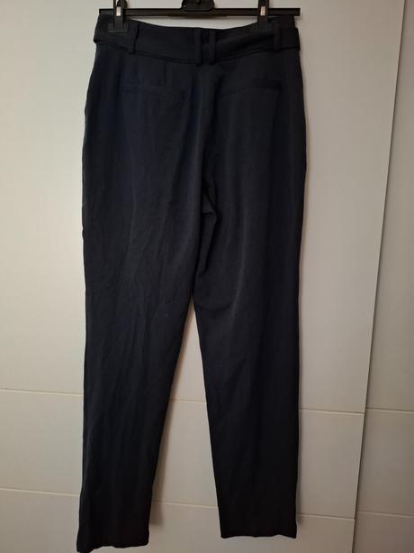 Elegantné nohavice, 36