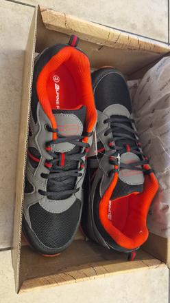 Tenisky, alpine pro,44