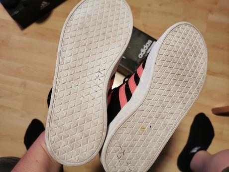 Botasky, adidas,35