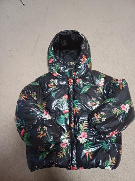 Vetrovka, reserved,140 / 146