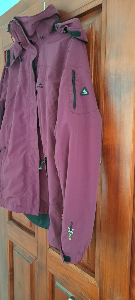 Turistická vetrovka, s