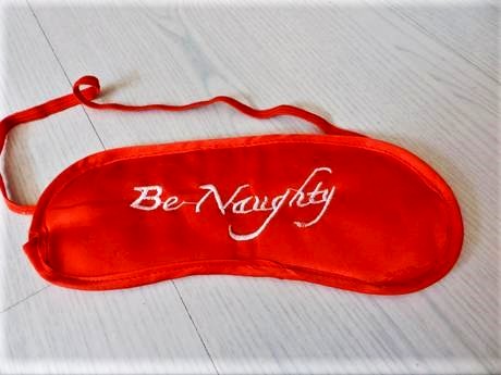 Maska na oči na spanie, 