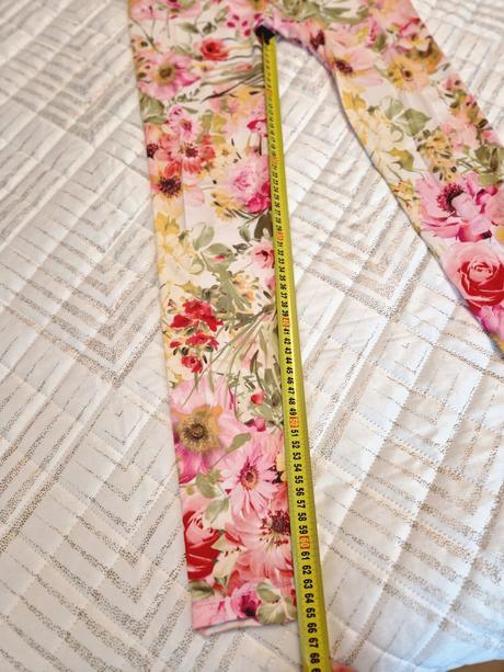 Kvietkovane leginky, 36