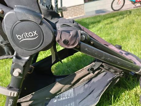 Trojkombinácia, britax,britax b-motion 4