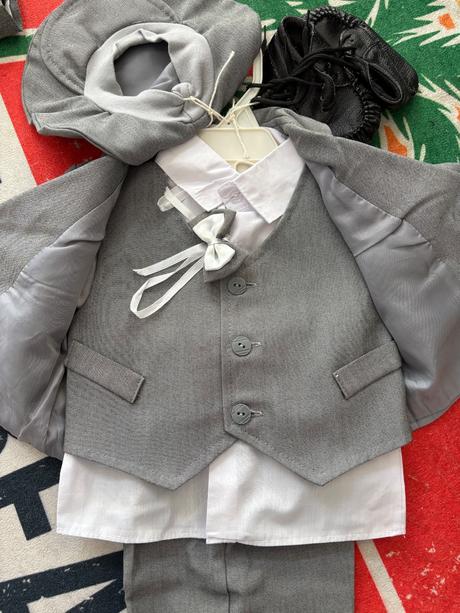 Oblek pre chlapčeka, 74