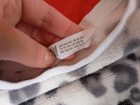 Huňata mikina, h&m,146