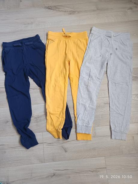 Tepláky, h&m,140