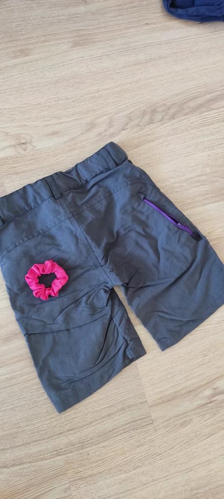 Turistické kraťasy pre dievčatko, 134