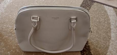 Kabelka, david jones