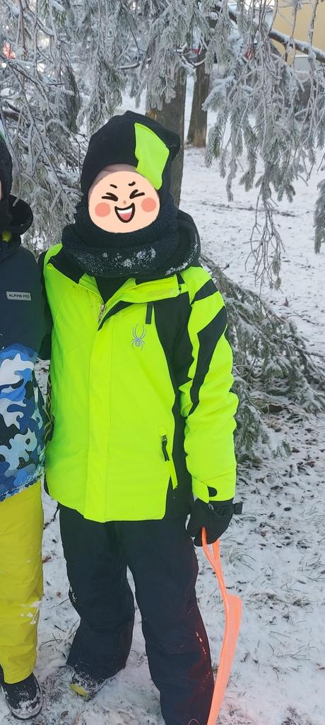 Lyžiarska bunda, 134