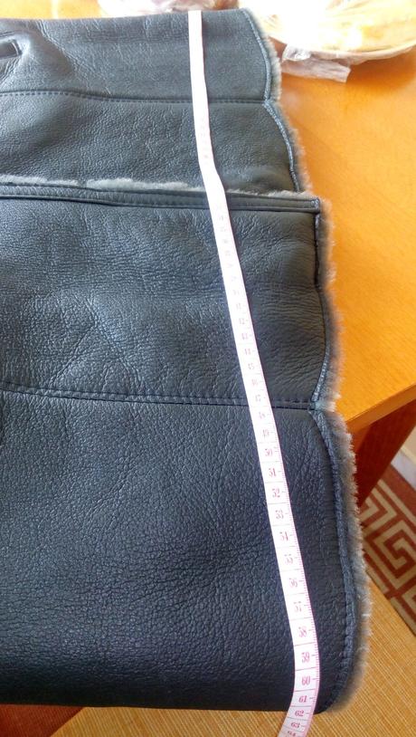 Pravý kožený trendy kožuch s kapucňou, l