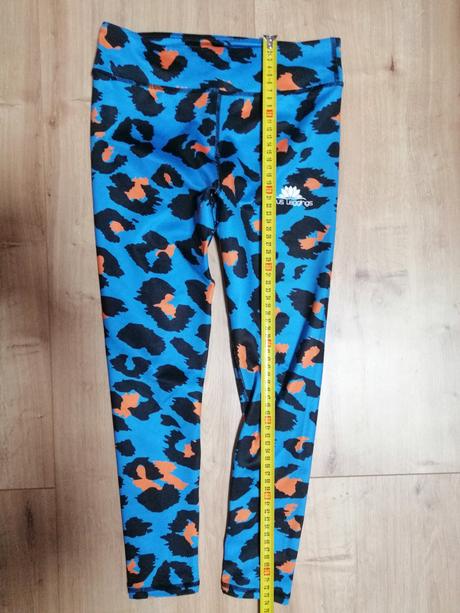 Športové leginy, 152