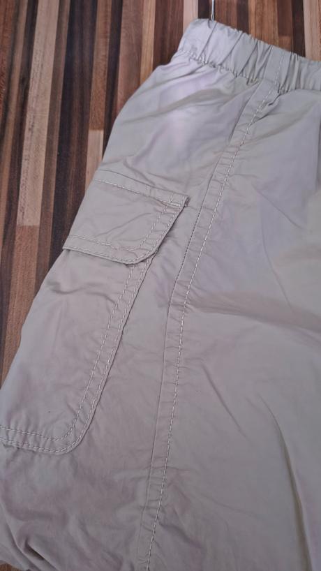 Béžová suknička, 134