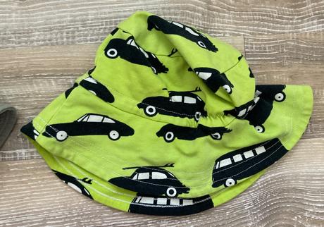 2ks letné klobúčiky vel.92/98,cena spolu, 92