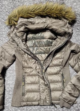 Superdry bundička, superdry,s