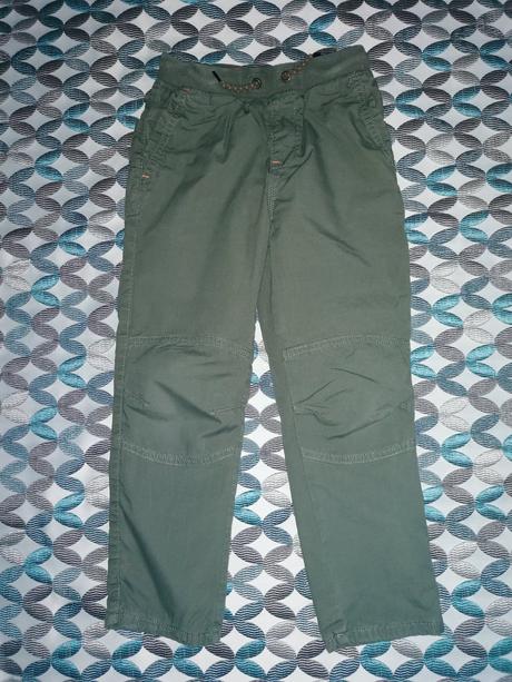 Podšité nohavice, next,122