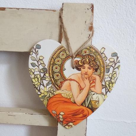 Závesná dekorácia a. mucha,