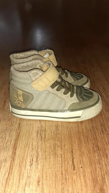 Vysoké tenisky, adidas,22