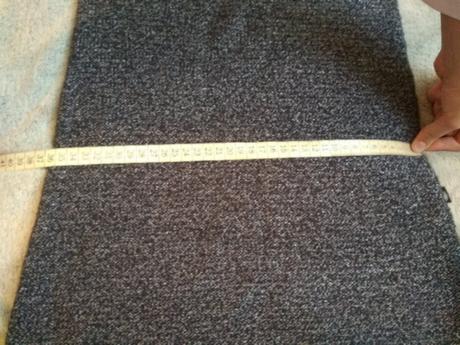 Tmavomodré šaty so striebornou niťou, coccodrillo,122