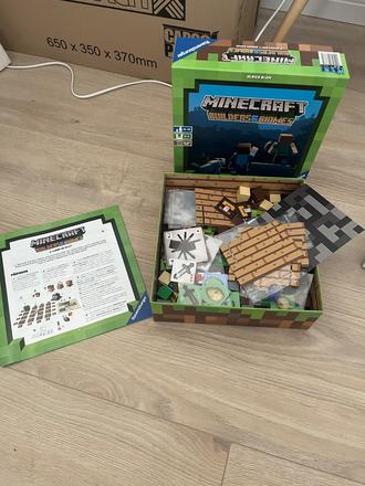 Minecraft stolova hra, builders and biomes,