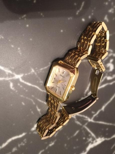 Náramkové hodinky, 