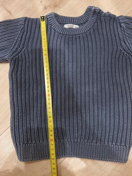 Nenoseny sveter, reserved,86