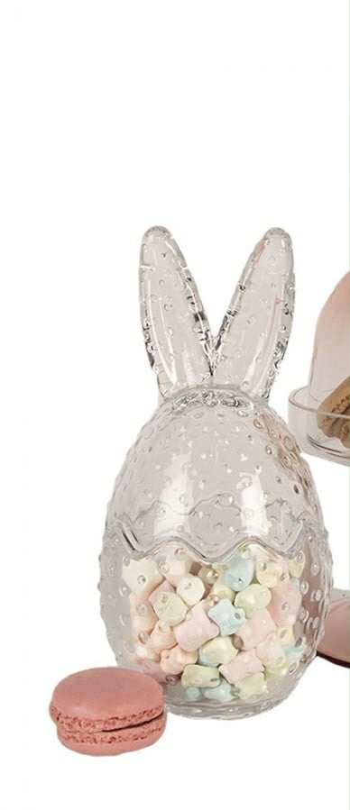 Sklenená dóza s vekom so zajačími uškami,