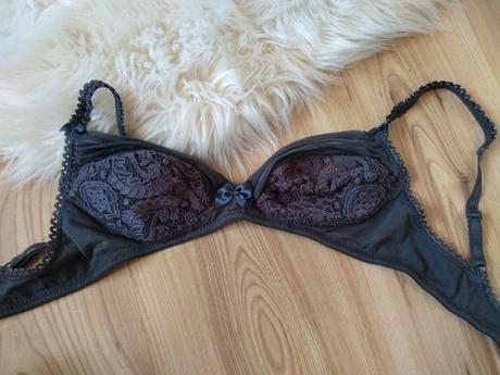 Moderná podprsenka, 70b