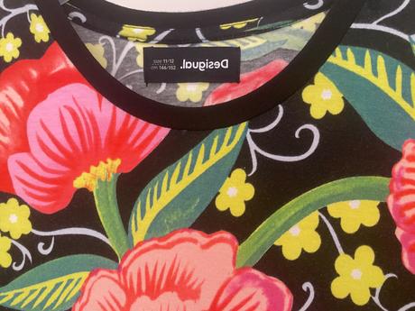 Dievcenske saty desigual, desigual,152