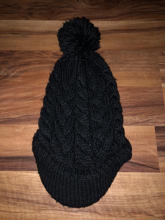 Čiapka zo šiltom, c&a