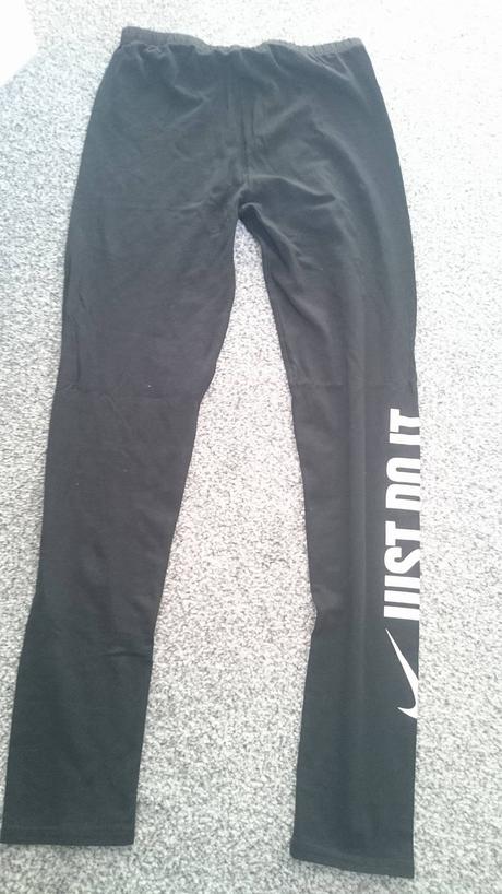 Leginy nike, s