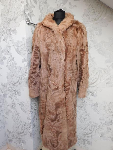 Damsky kvalitny kožuch z kozlika, 46