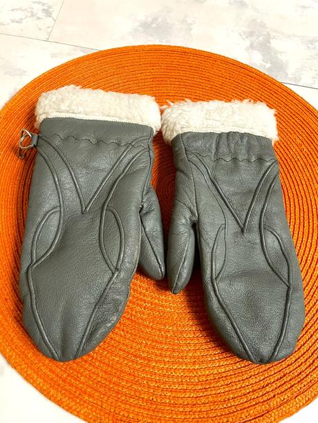 Rukavice s barančekom, s