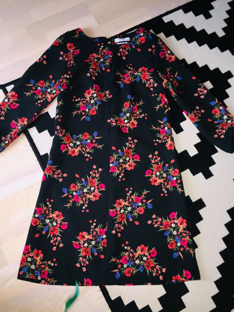 Saty reserved, reserved,xs