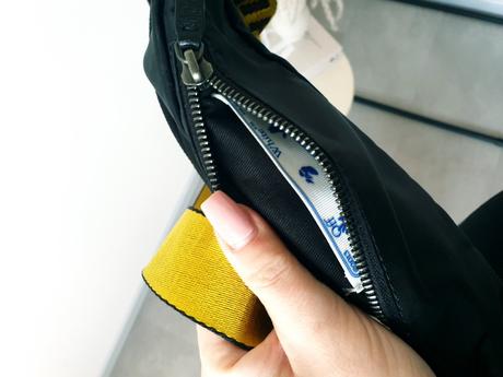 Off white ľadvinka, 