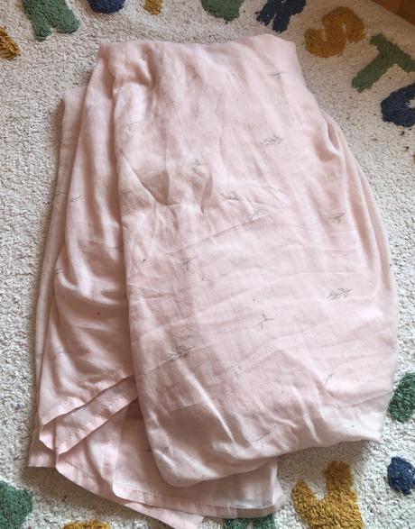 Bledoružová kvetovaná bavlnená plachta s gumou, šírka (cm): 180,dĺžka (cm): 200