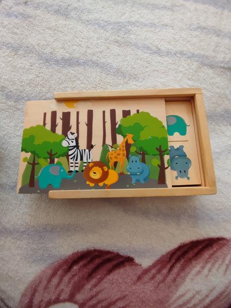 Darujem za poštovné 3,90 eur, 