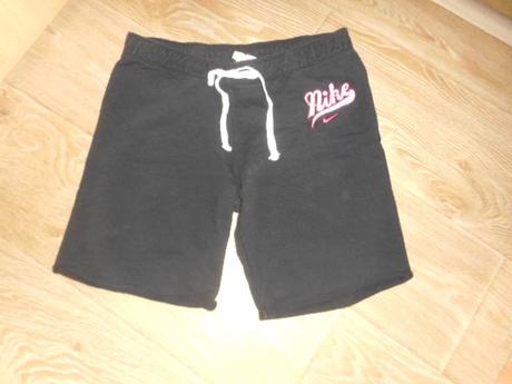 Šortky - veľ. s- nike, nike,s