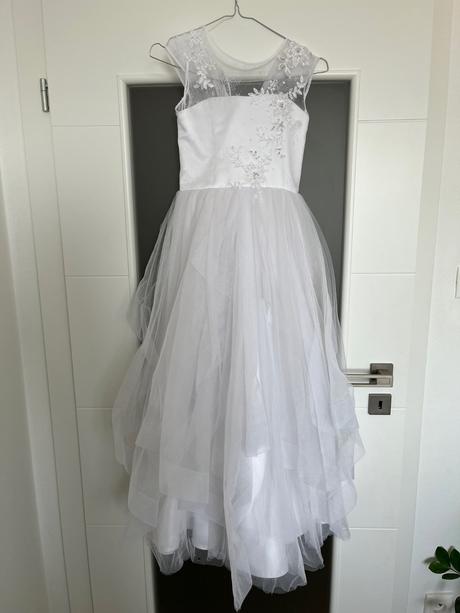 Šaty na 1. sväté prijímanie/pre družičku, 140