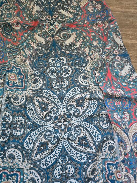 Sukňa č.36, atmosphere,36